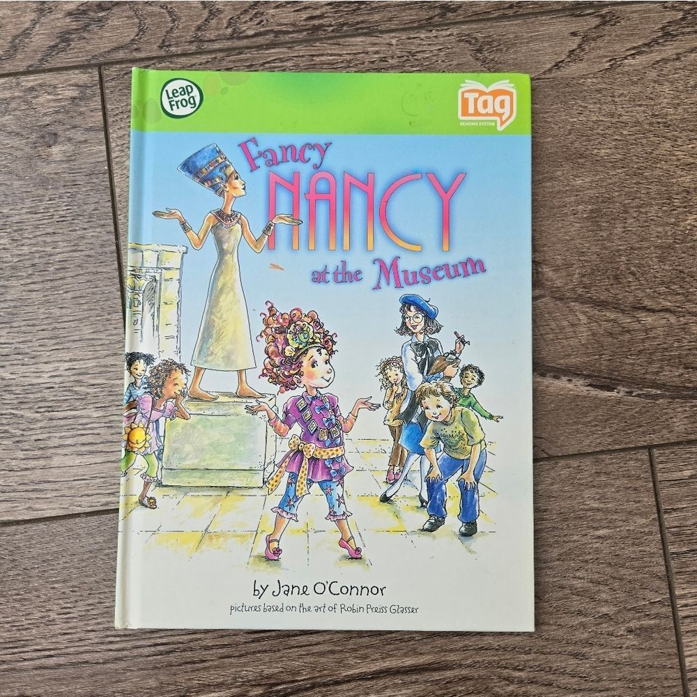 Leap Frog Fancy Nancy at the Museum TAG Book